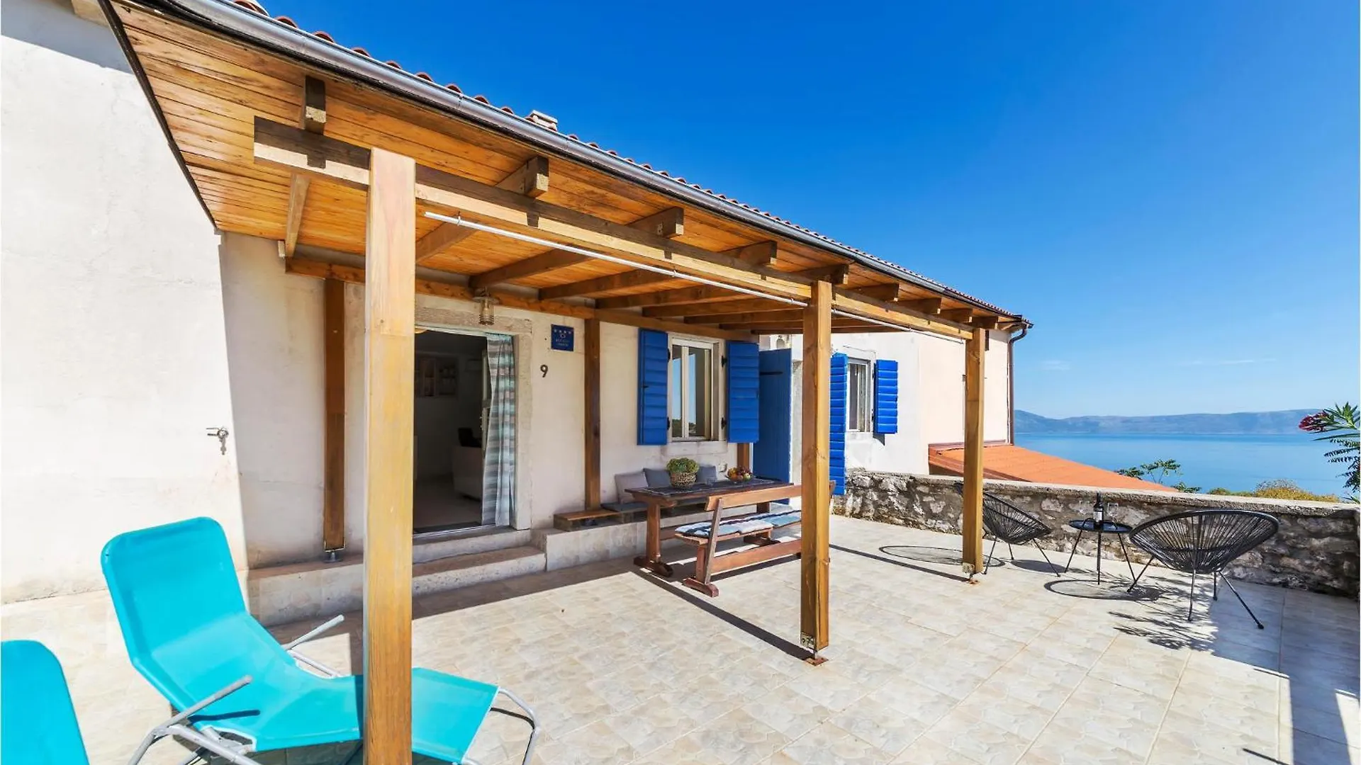 4 Bedroom Beautiful Home In Labin