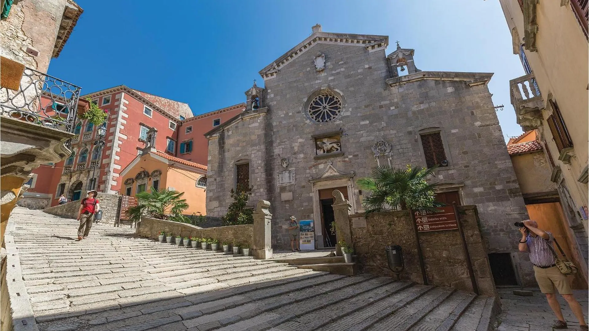 Feriehus 4 Bedroom Beautiful Home In Labin