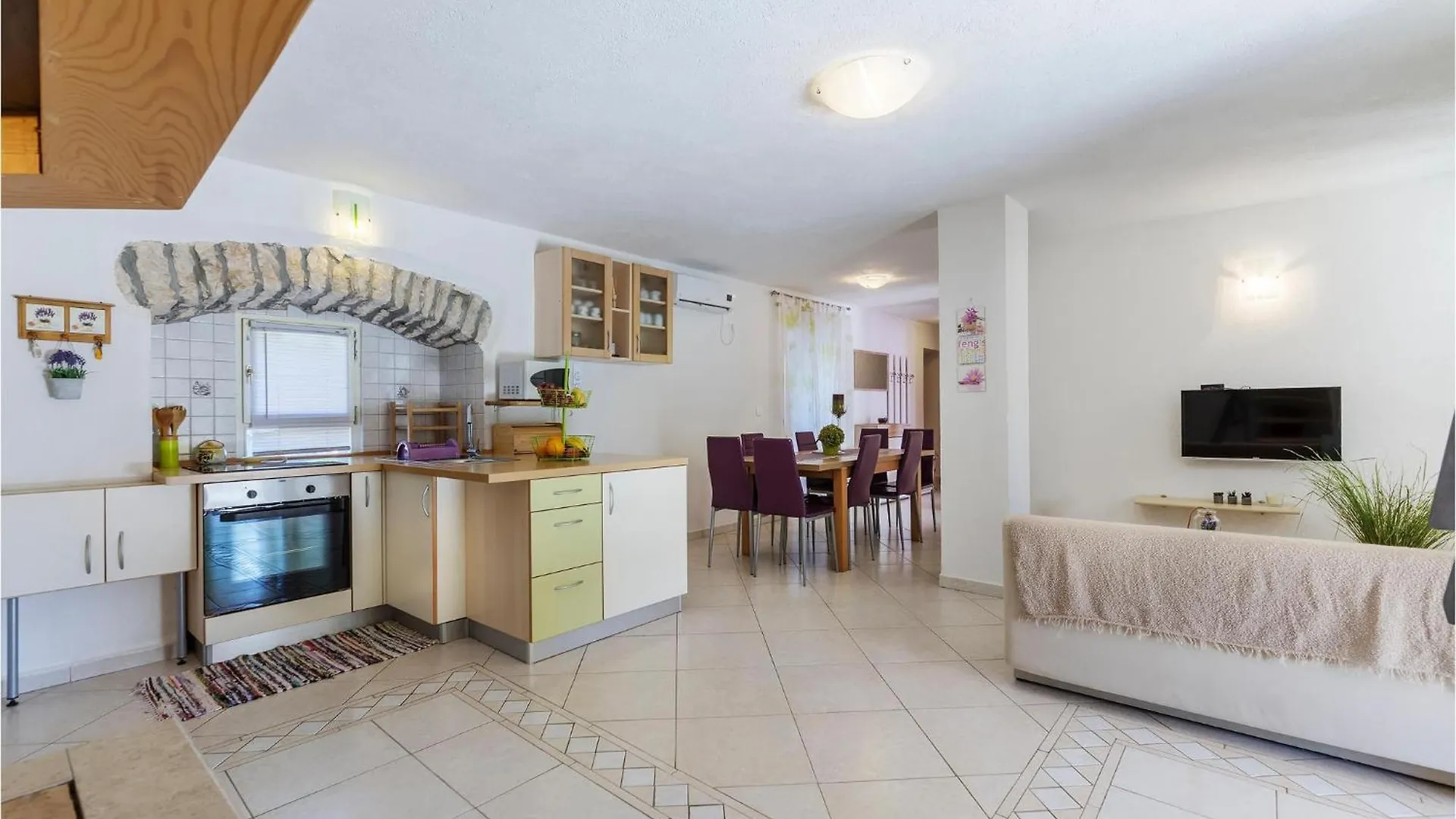 4 Bedroom Beautiful Home In Labin Labin (Istria)